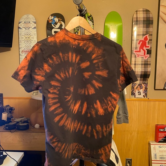 Helly Hansen custom one of one unique spiral reverse dye - Picture 5 of 6